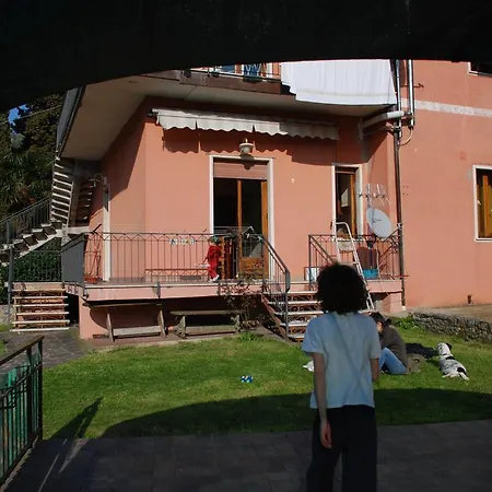 Casa Colomba Rosa Lerici